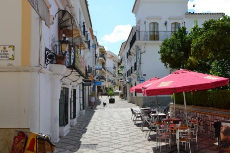 Kleine Gasse in Estepona an der Costa del Sol